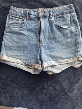 Dynamite Light Blue Rolled Cuff Denim Shorts